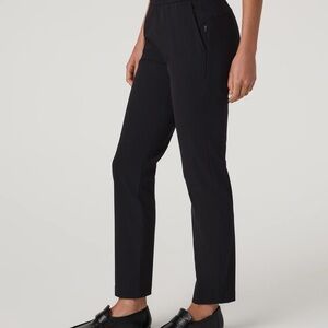 Vuori Miles Ankle Pant in Black